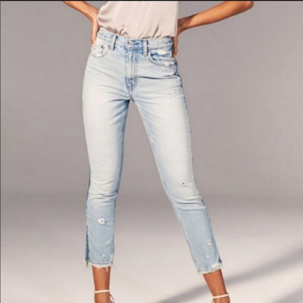 Abercrombie & Fitch Highrise Girlfriend Jeans size 14 R